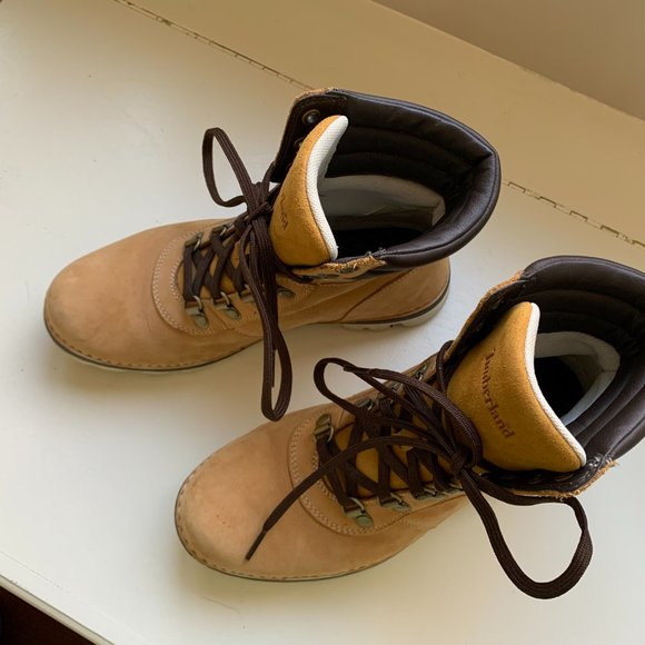 Timberland Casual Boot - Picture 2 of 5